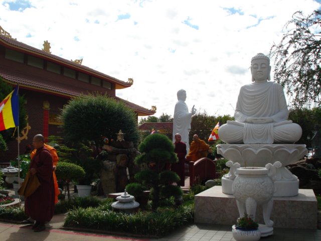 canhchua12.jpg