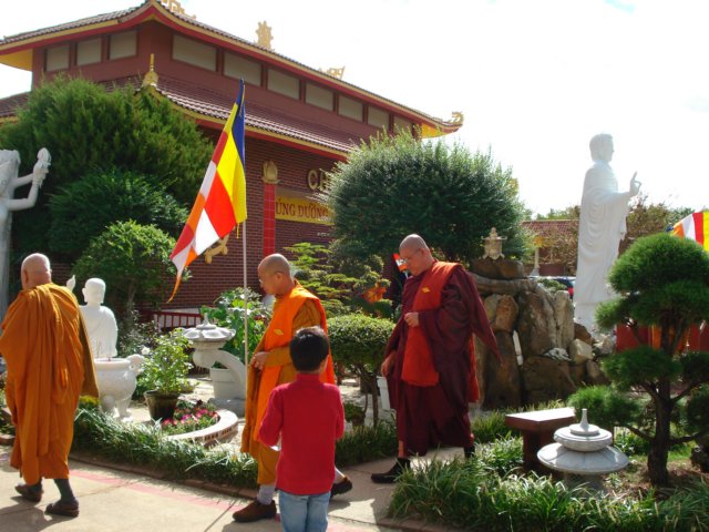 canhchua9.jpg